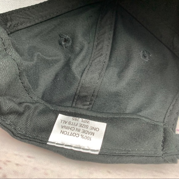 ⭕️sold⭕️Jack Daniels one size cap - Picture 3 of 3